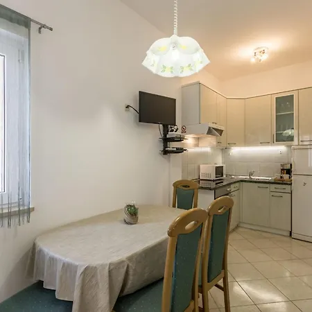 Comfort One Bedroom With Terrace And Sea View A2 *